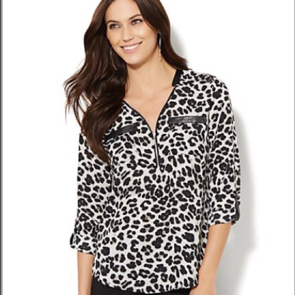 New York & Company animal print tunic